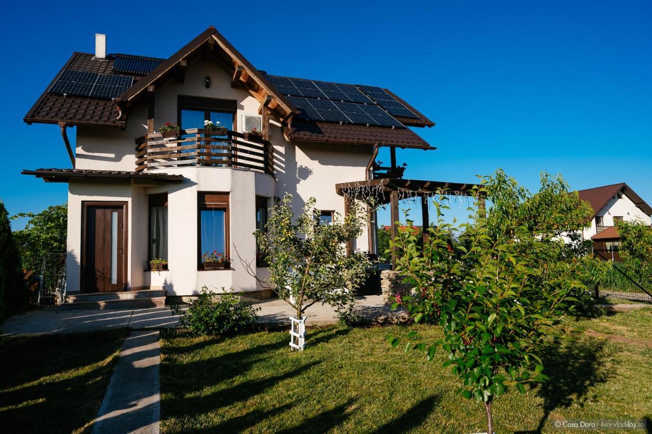 Hotel Casa Dora Suceava Exterior foto
